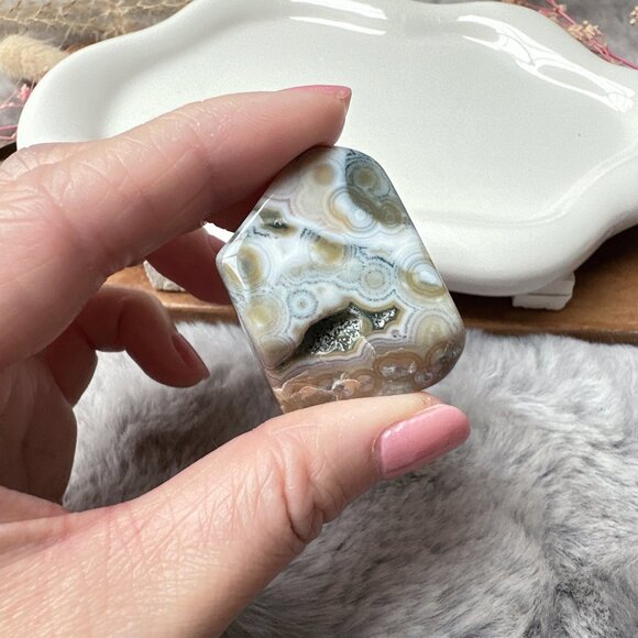 Set of 9 Crystal Tumbles - Picture 5 of 9